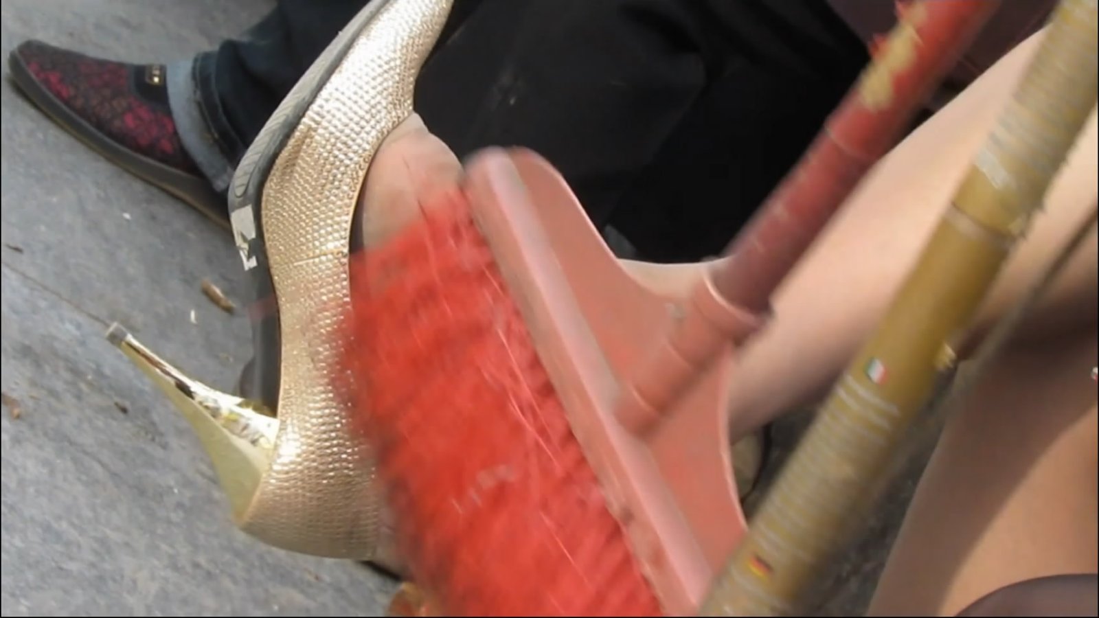 streetsnapdangl[00 00 59][20181128 235426 3]